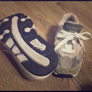 New balance toddler shoes!
